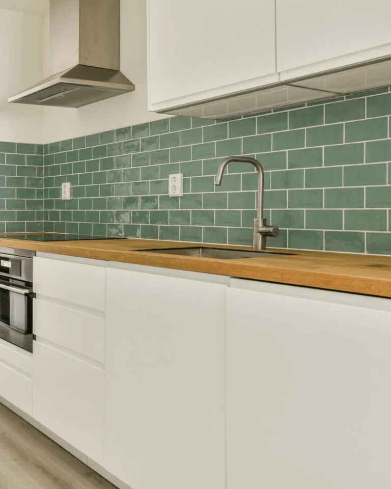 Credence cuisine carrelage metro vert – carreleur Châteauroux